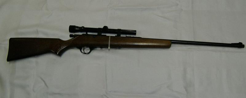 DSCF0532.JPG - Marlin .22 Glenfield Model 20 w/scope