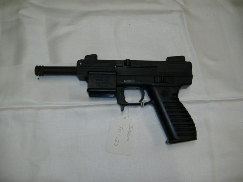 DSCF0551.JPG - Intratec Tec-22