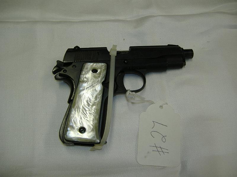 DSCF0579.JPG - Llama .22 cal. Stoeser Arms